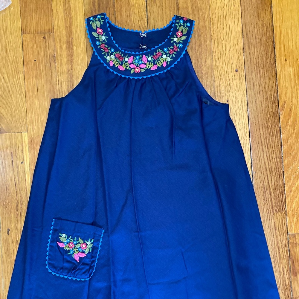 BNWT cotton A-line sleeveless dress.